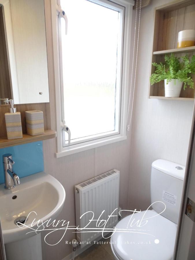 Luxury Hot Tub Retreat Villa Tattershall Exterior foto